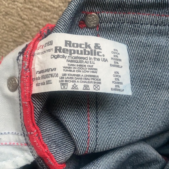 Rock Republic stretch jeans. - Picture 3 of 6